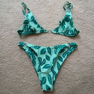 TROPICAL BIKINI